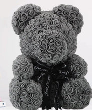 VALENTINO™ Ourson en roses éternelles